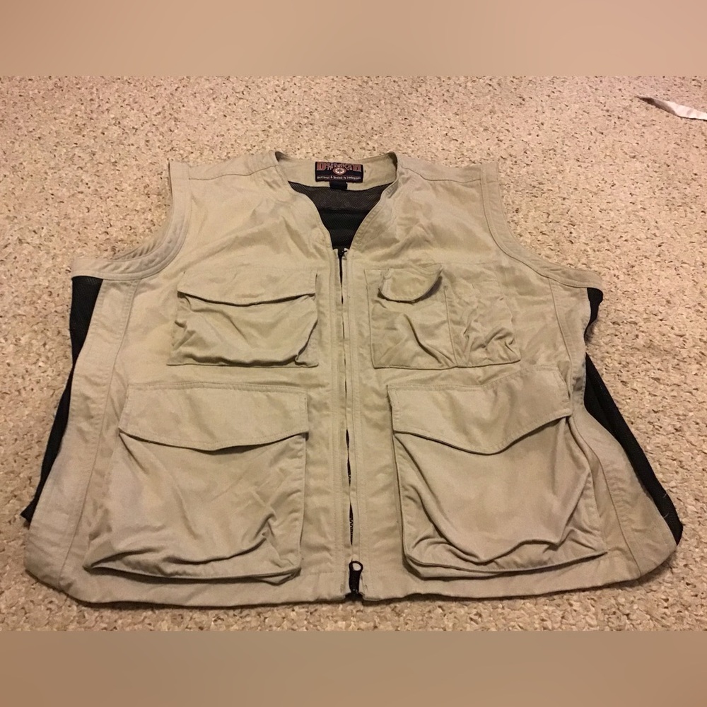 DULUTH TRADING MENS XXL VEST FISHING OUTDOORS ETC EUC CARGO NYLON